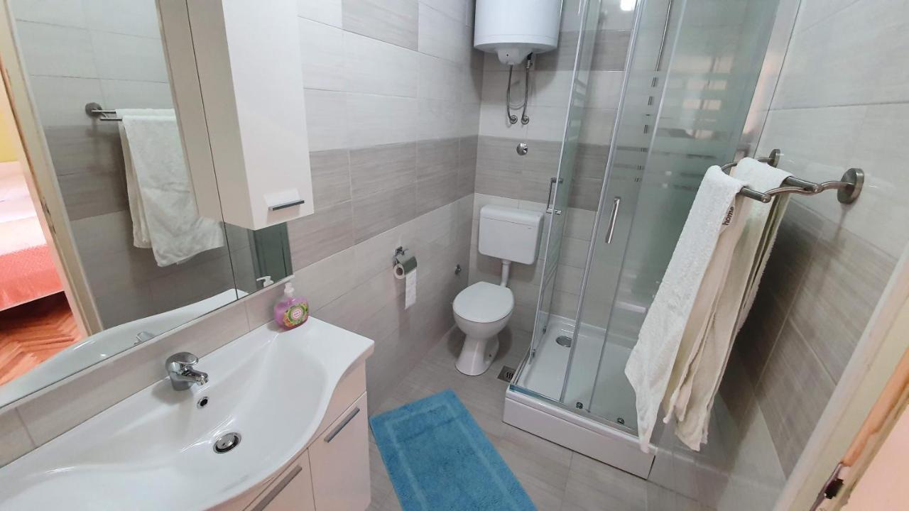 Double Rooms With Terrace Tomica Baška Екстериор снимка