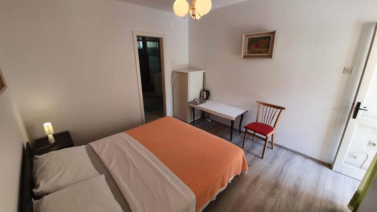 Double Rooms With Terrace Tomica Baška Екстериор снимка