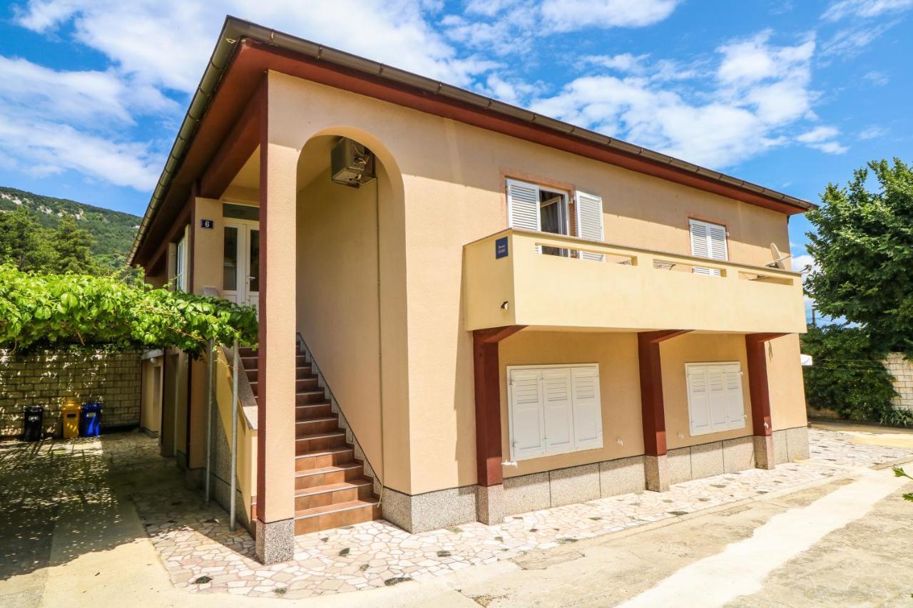 Double Rooms With Terrace Tomica Baška Екстериор снимка