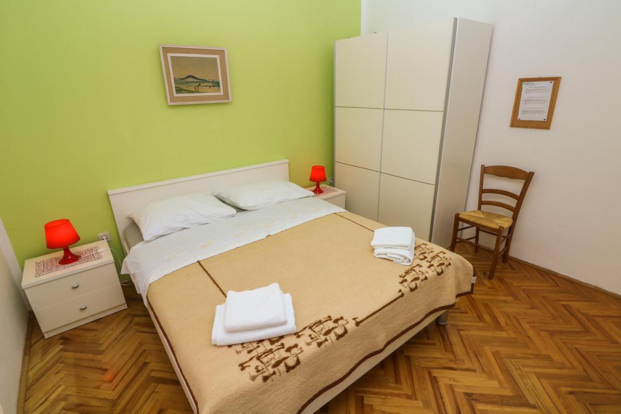 Double Rooms With Terrace Tomica Baška Екстериор снимка