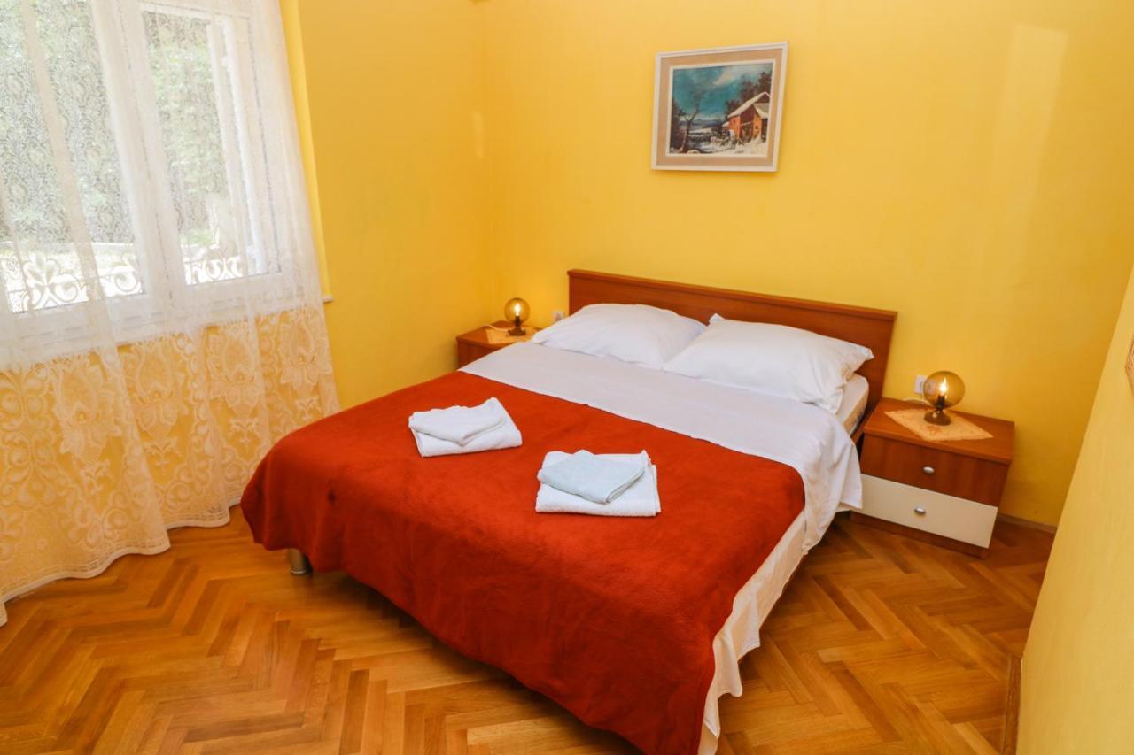 Double Rooms With Terrace Tomica Baška Екстериор снимка